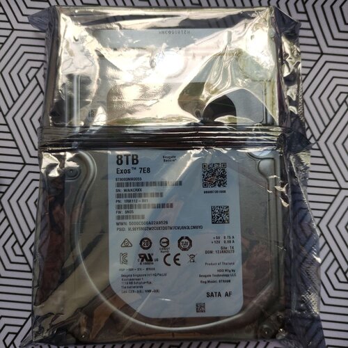 8TB Seagate Exos 7E8 ST8000NM0055 6633000₽