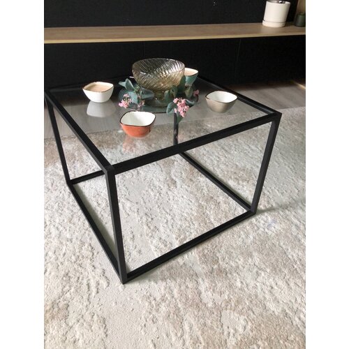 Стеклянный прозрачный журнальный столик коллекции Невесомость