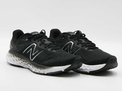 Кроссовки New Balance Fresh Foam, полнота 4E, размер 11US, черный