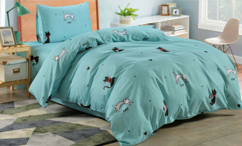 Подростковое сатиновое постельное белье двустороннее голубое с кошками