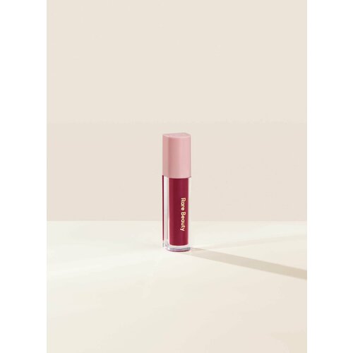 Жидкие тени для век Rare Beauty Stay Vulnerable Liquid Eyeshadow, Nearly Berry