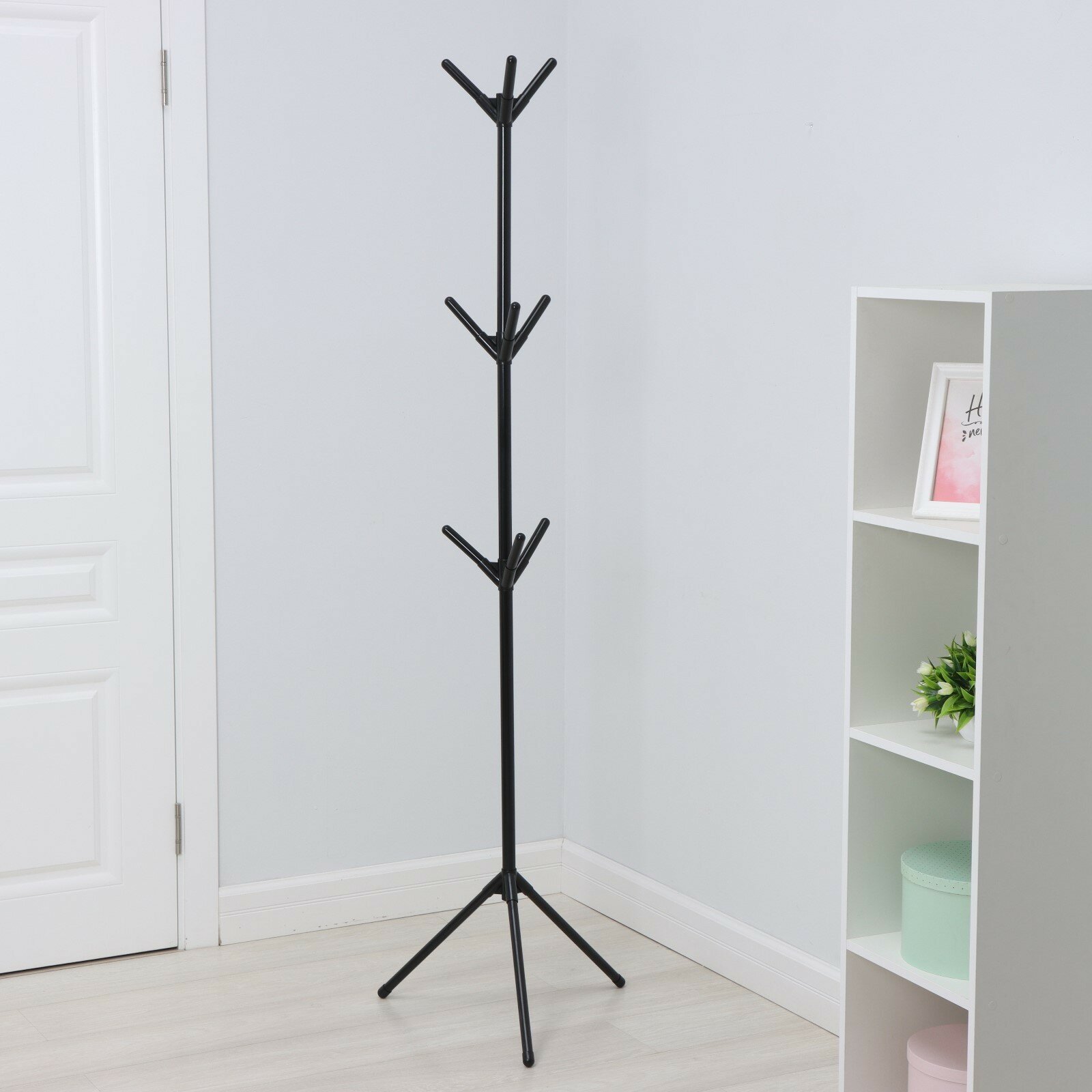 Вешалка напольная для одежды LaDom 170 см металл цвет чёрный