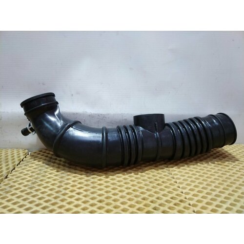 Патрубок воздушный toyota Town Ace Lite Ace Noah CR40G, CR50G 3CT, 3CT