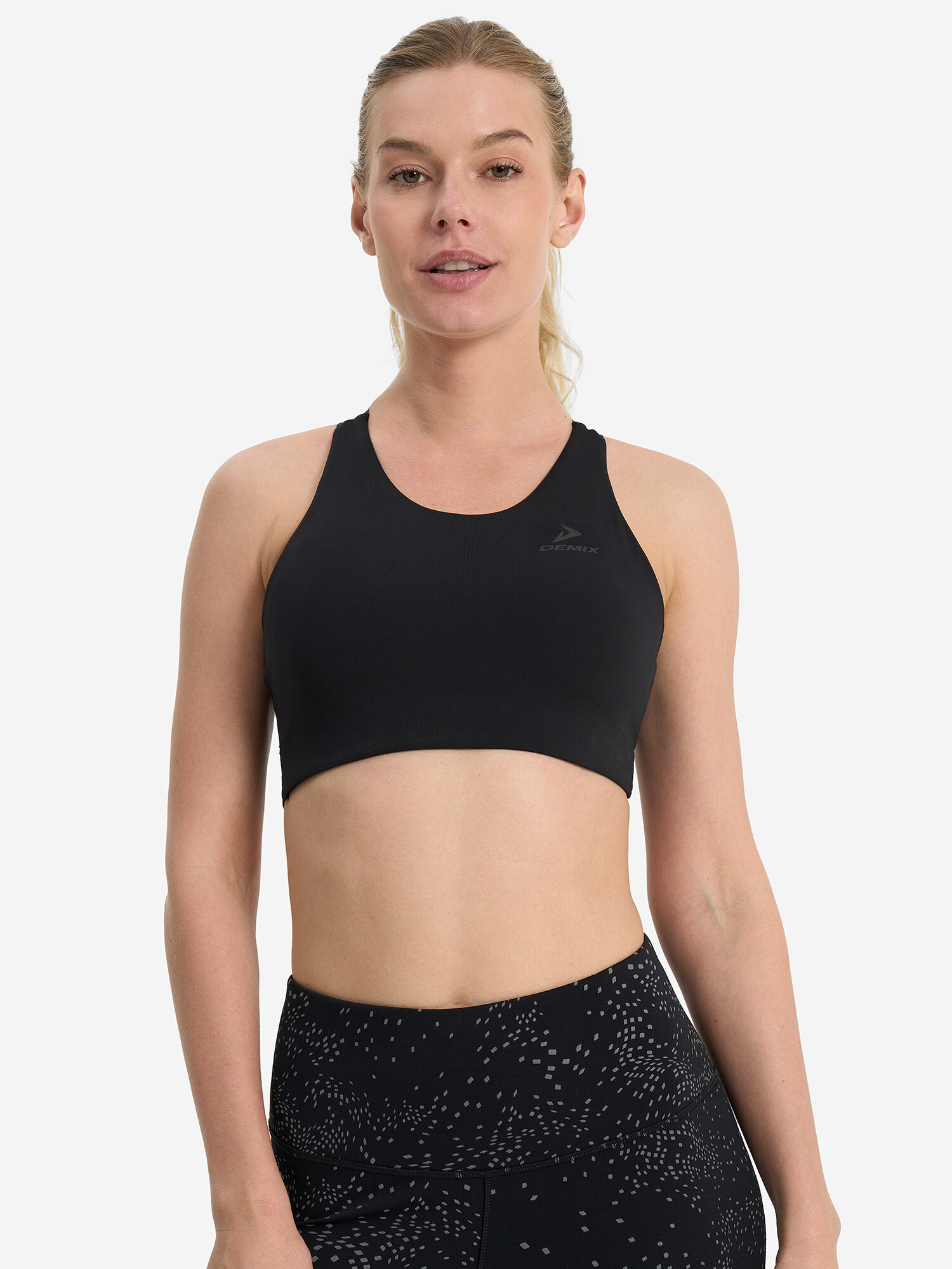 Топ спортивный Demix W D Running Tech Bra, размер 44, черный