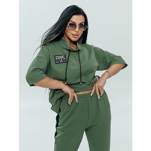 фото Костюм lovetex.store, размер 52, зеленый