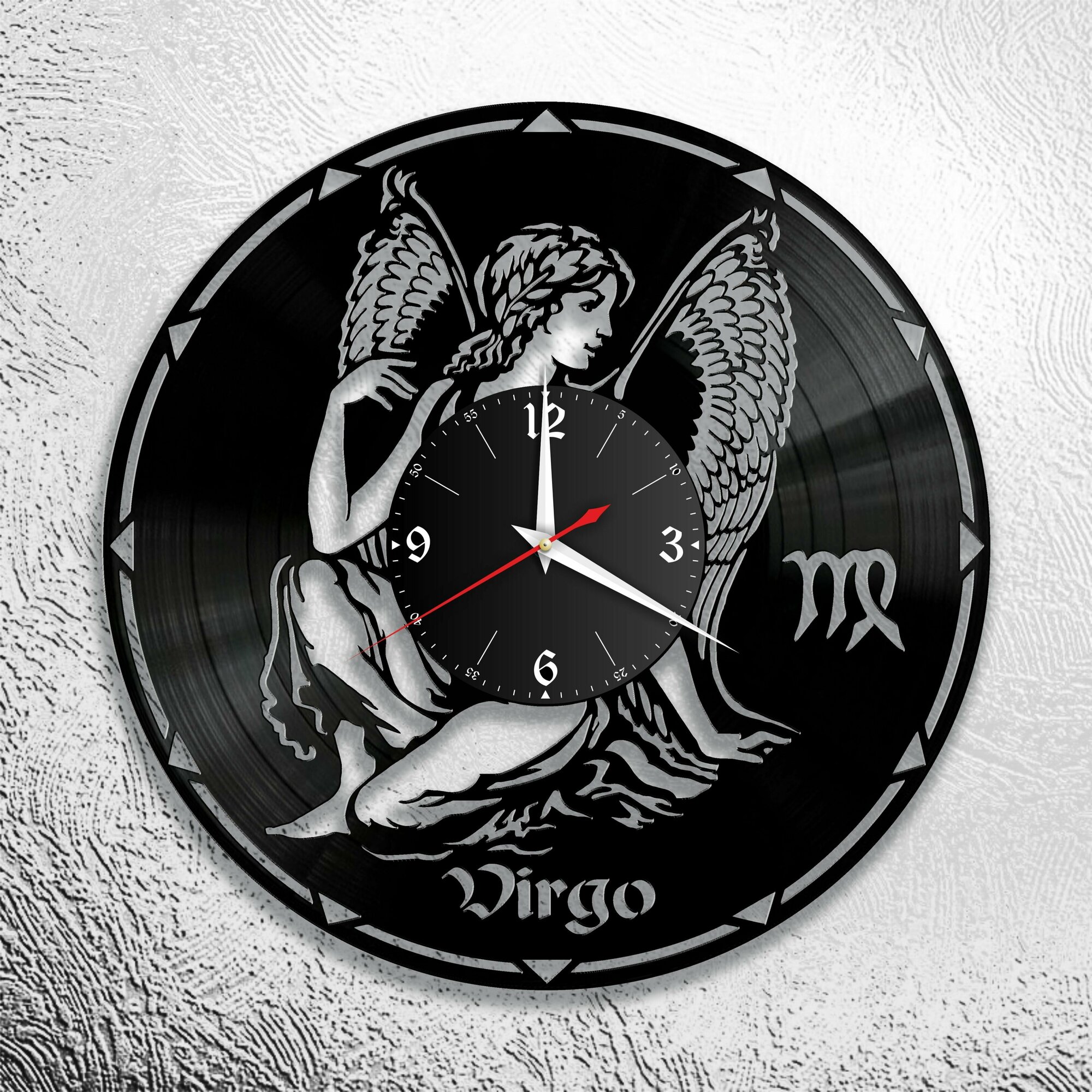 Настенные часы с изображением знака зодиака Дева