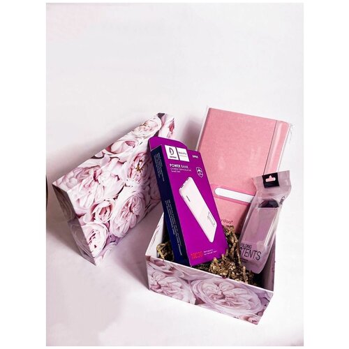 Подарочный набор для женщин с ежедневникомподставкой для телефона и портативной зарядкой power bank 264000₽