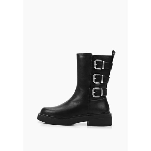 Nine West