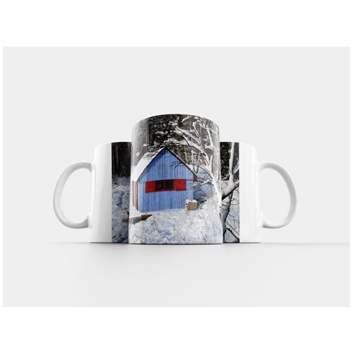 фото Кружка "зима, синий домик, красные ставни" 320 мл lotsprints
