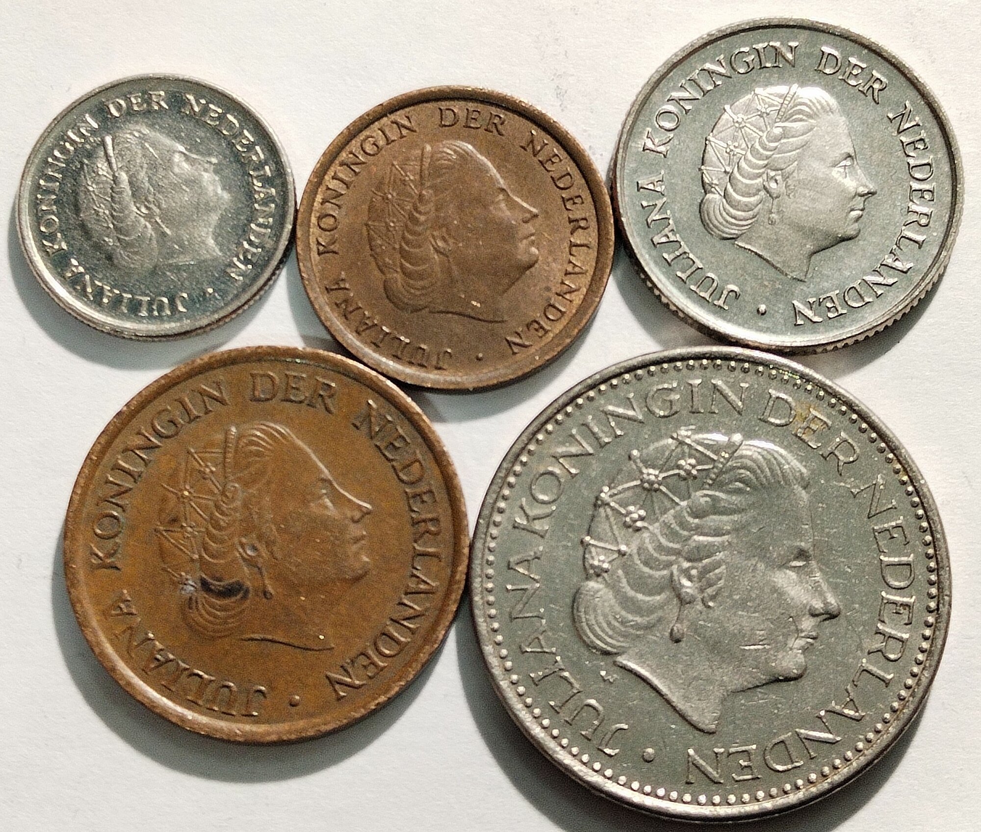 Нидерланды набор 5 монет. 1,5,10,25 центов, 1 гульден. Королева Юлиана.