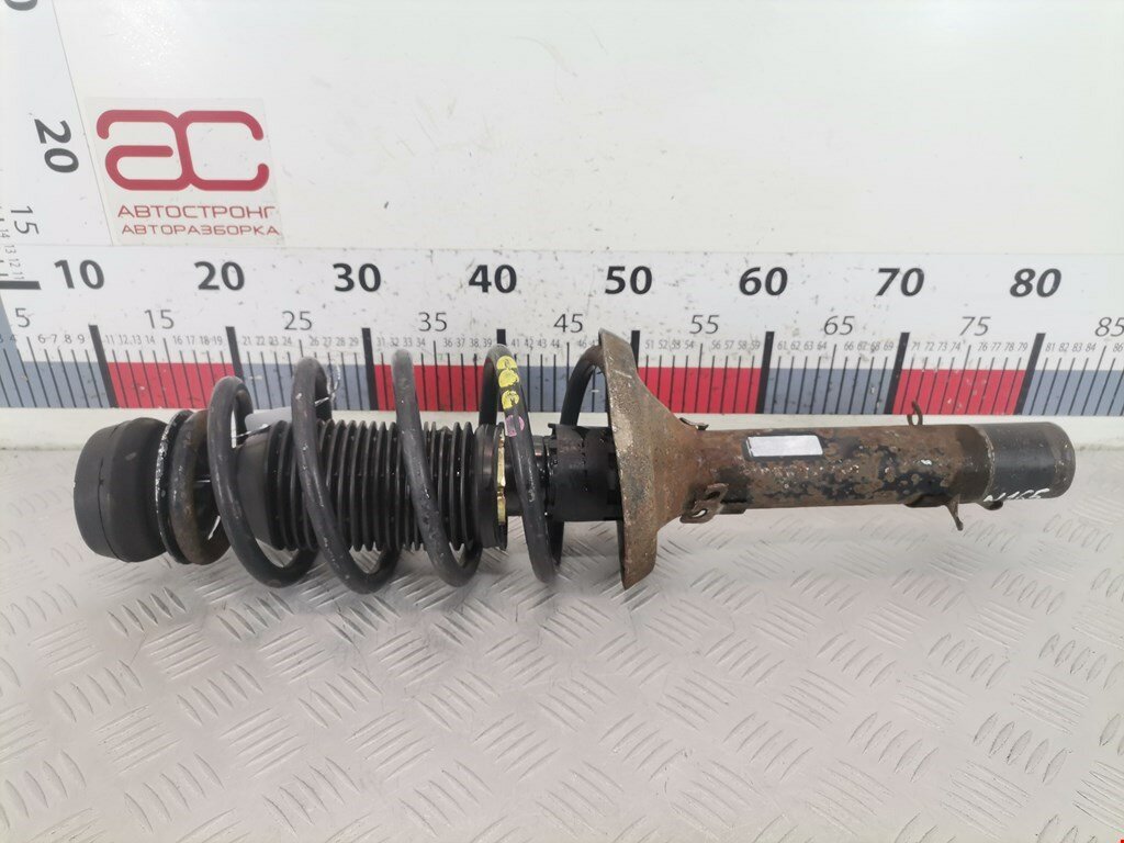 Стойка амортизатора переднего правого Audi A3 8L 1J0413031CP арт. 1764994