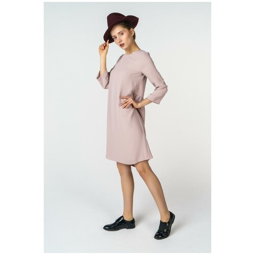 фото Однотонное платье со сборкой на спине и укороченными рукавами d62112/ бежевый 46 la vida rica