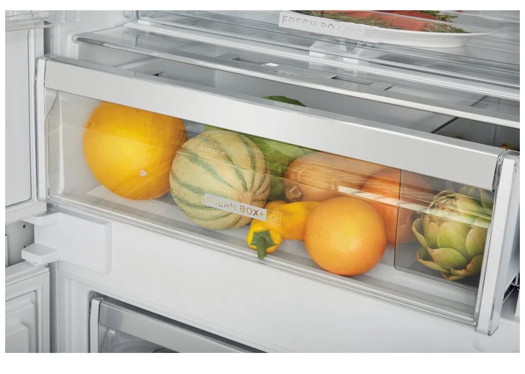 Встраиваемый холодильник Whirlpool SP40 802 EU, белый - фотография № 9