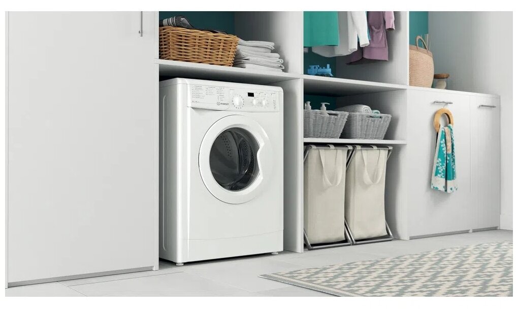 Стиральная машина Indesit IWSD 6105 (CIS)L