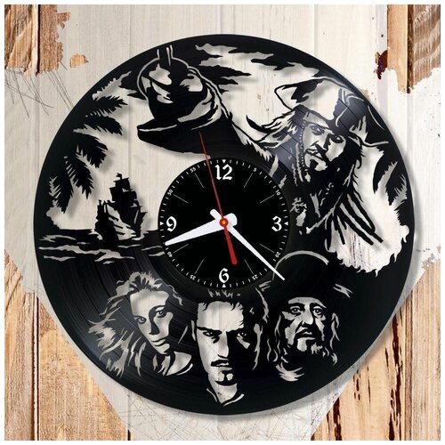 фото Пираты карибского моря — часы из виниловой пластинки (c) vinyllab