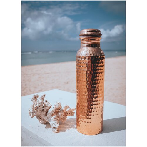 Медная бутылка для воды NiiDRA, модель Мятое золото, объем 900 мл, 100% медь