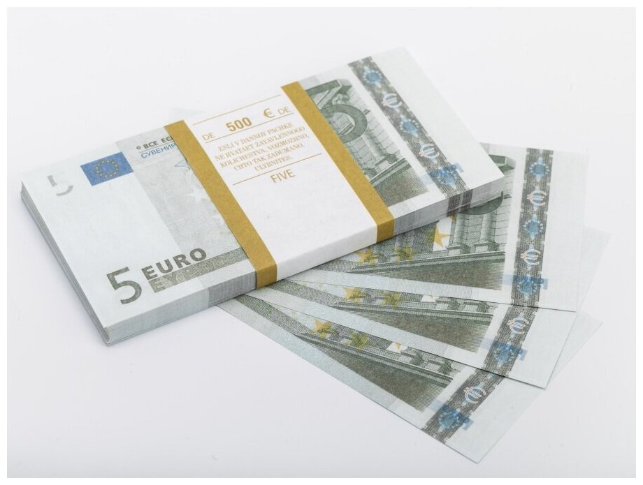 Забавная пачка денег 5 евро, сувенирные деньги для розыгрышей и приколов - фотография № 6