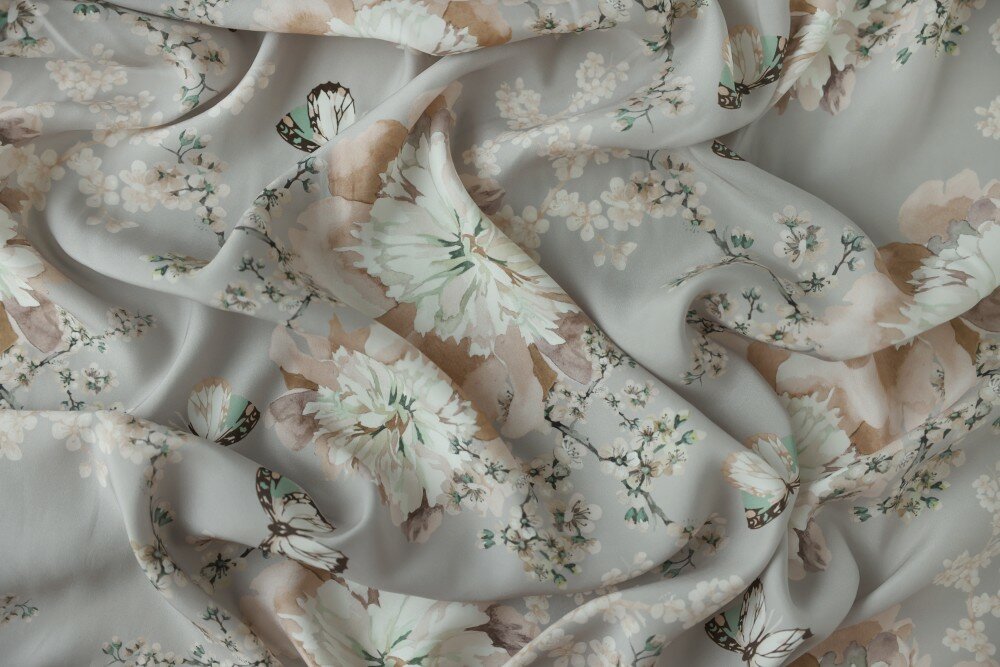 Ткань шёлковый сатин с цветами
