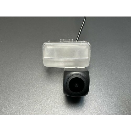 Камера заднего вида Teyes AHD для Toyota Тойота 2007 - 2019 2200₽