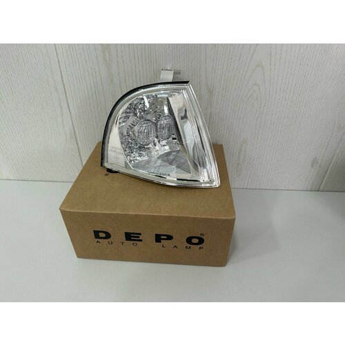 Фонарь указателя поворота правый шкода октавия SKODA OCTAVIA с 2000 по 2004 поворотник правый октавия