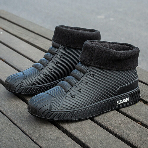 Изображение товара MOOCIE Новые стильные мужские водонепроницаемые резиновые сапоги для отдыха на природе модные студенческие короткие сапоги для работы на все сезоны нескользящие резиновые сапоги для взрослых резиновые бахилы, EU:44