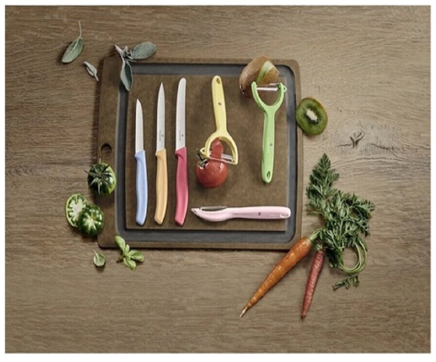 Набор из 3 ножей Victorinox Swiss Classic 6.7116.31L82: нож для овощей, столовый нож 11 см, нож для овощей 8 см