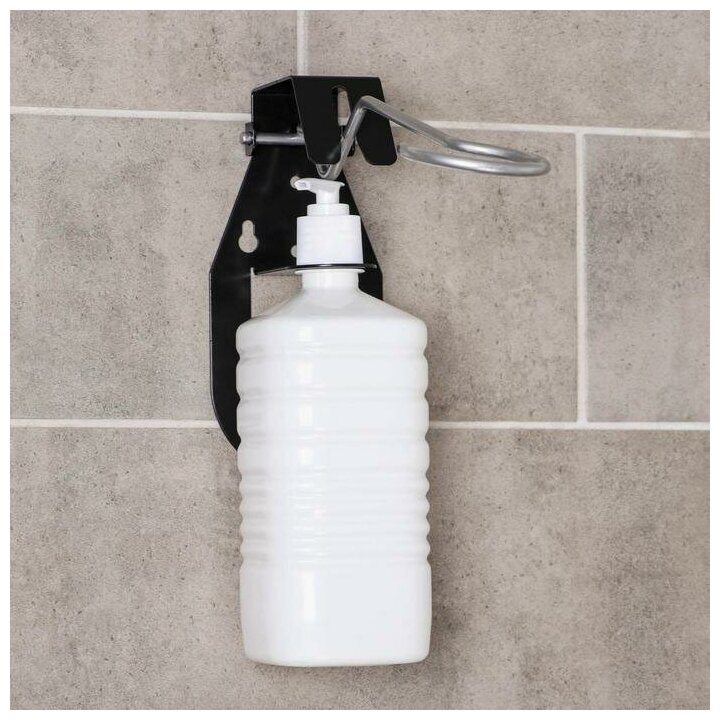 фото Держатель для антисептика настенный локтевой с флаконом, черный