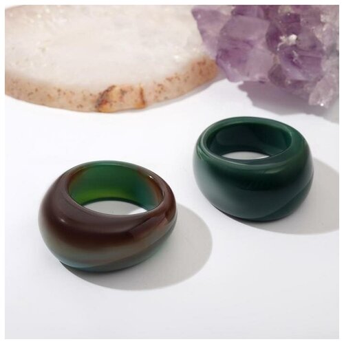 фото Кольцо литое, граненое "агат зеленый", 17 размер no name