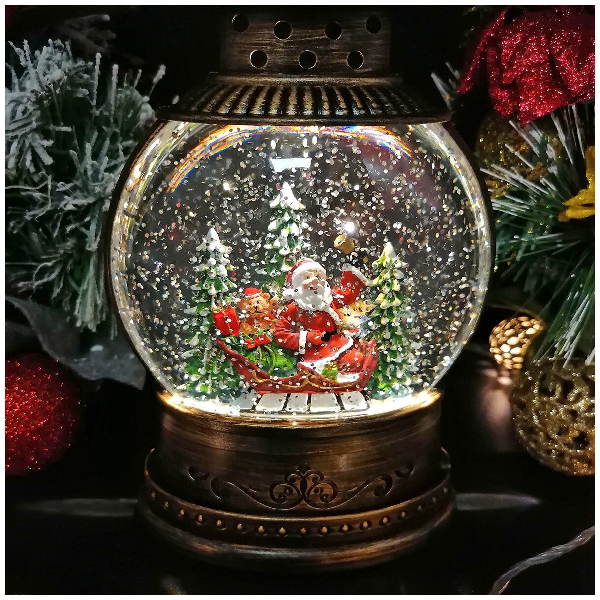 Новогодний фонарь и светильник "Новогодние чудеса" с метелью и новогодней музыкой