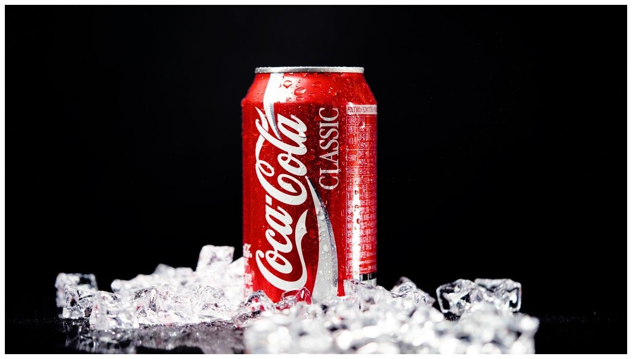 Газированный напиток Coca-Cola Classic, 0.33 л, 4 шт. - фотография № 5