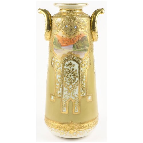 Ценный Noritake! Ваза интерьерная. Фарфор, пейзажная роспись, рельефное золочение. Высота 30 см. Noritake, Япония, первая половина ХХ века