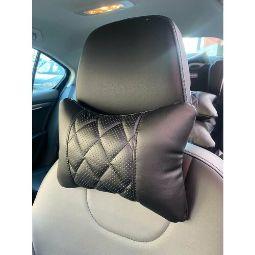 Подушка автомобильная из экокожи под голову, подголовник в машину для водителей