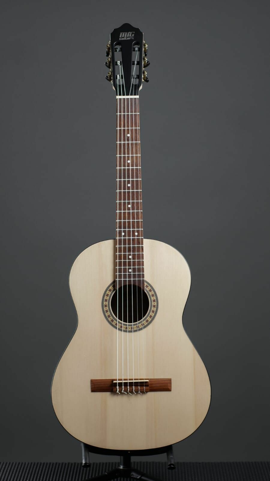 Классическая гитара, MIG Guitars AG1C-BL24 AG1C