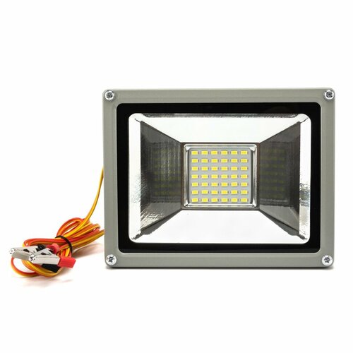 Прожектор для авто 12 Вольт 20 Ватт