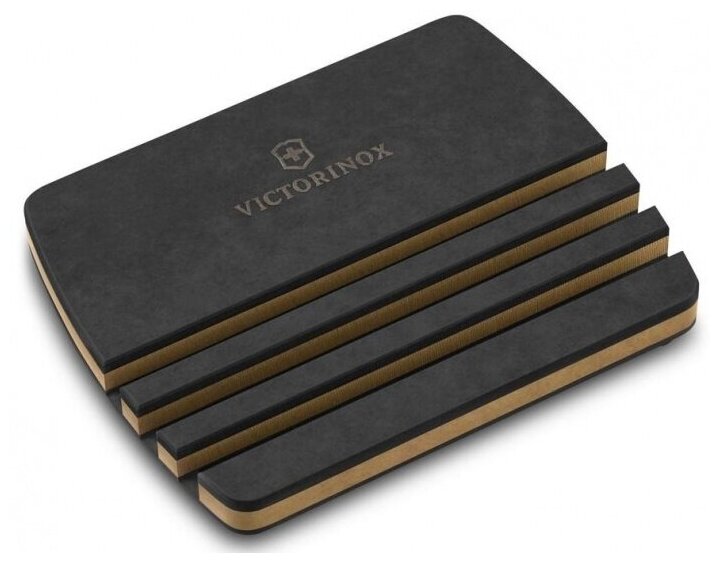 Victorinox Kitchen 7.4118 Подставка для разделочных досок victorinox, 127x102 мм, бумажный композитный материал, чёрная