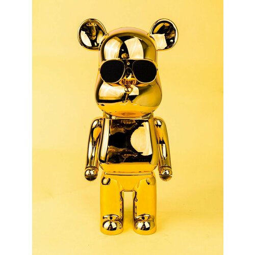 золотистый