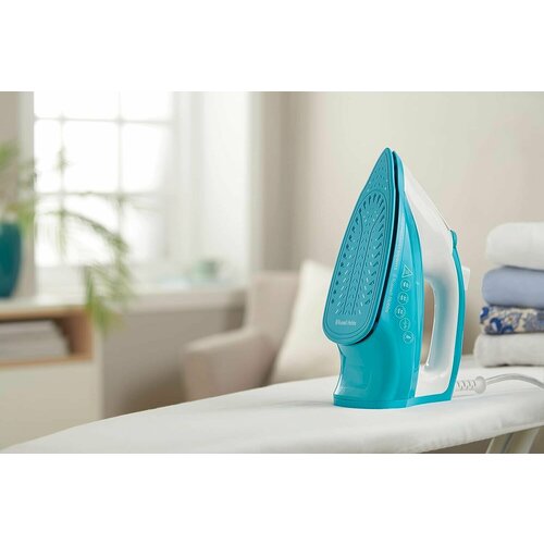 Паровой утюг Russell Hobbs 26482 Light and Easy Brights Steam Iron, 2400 Вт, 240 л, голубой,