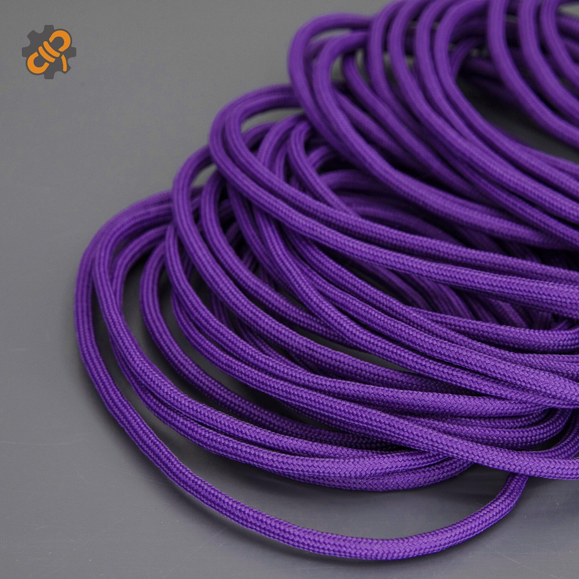 Русский паракорд 4мм (Paracord III-550) Фиолетовый (6 м)