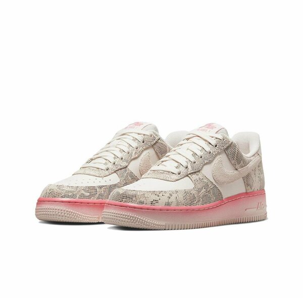 Кроссовки NIKE Air Force 1, демисезонные