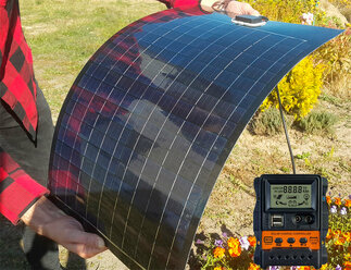 Солнечная панель гибкая 25W 18V с независимым контроллером заряда аккумулятора 12в.