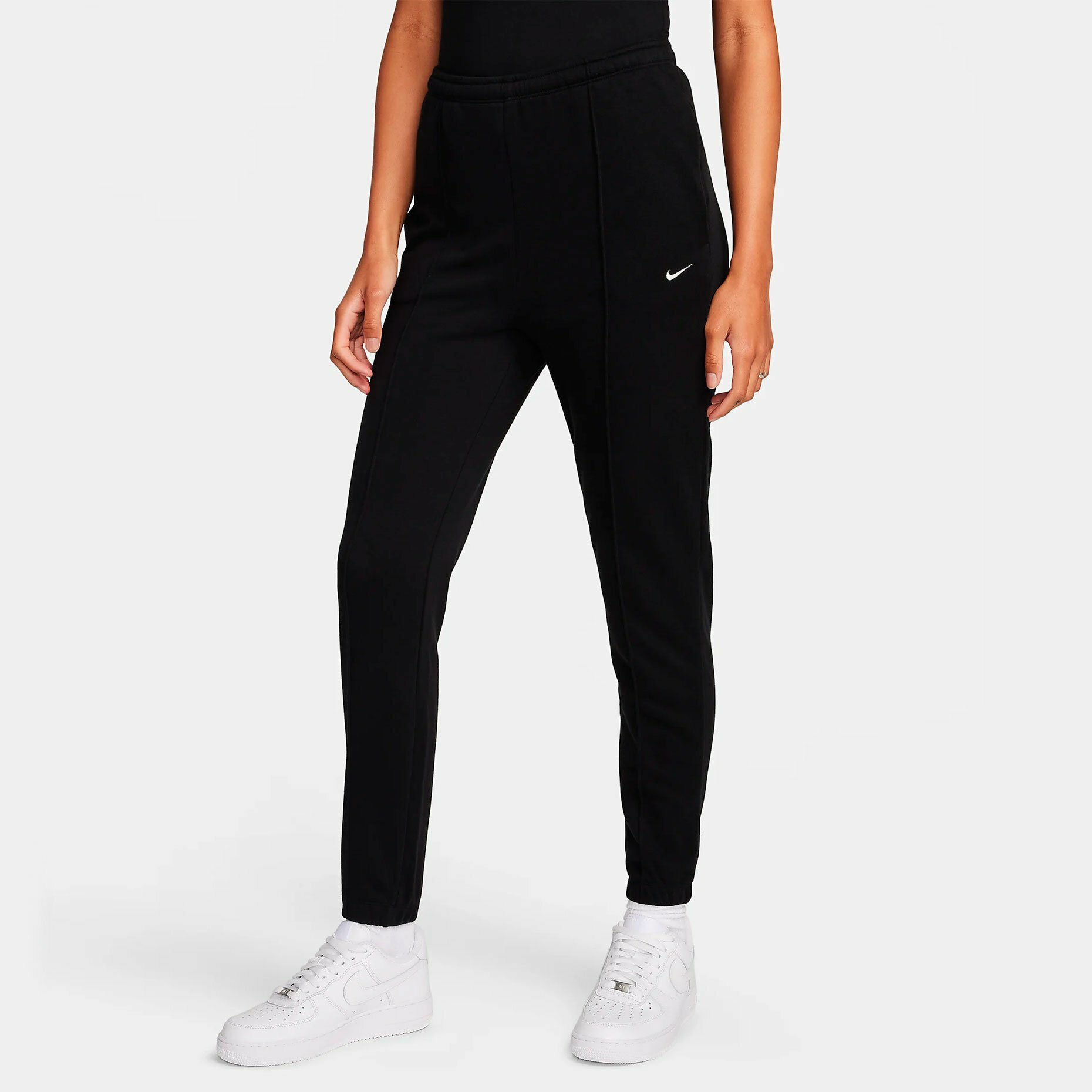 Брюки джоггеры NIKE Chill Terry