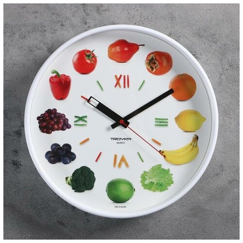 фото Часы настенные круглые "овощи и фрукты", белый обод, 30х30 см , микс тройка