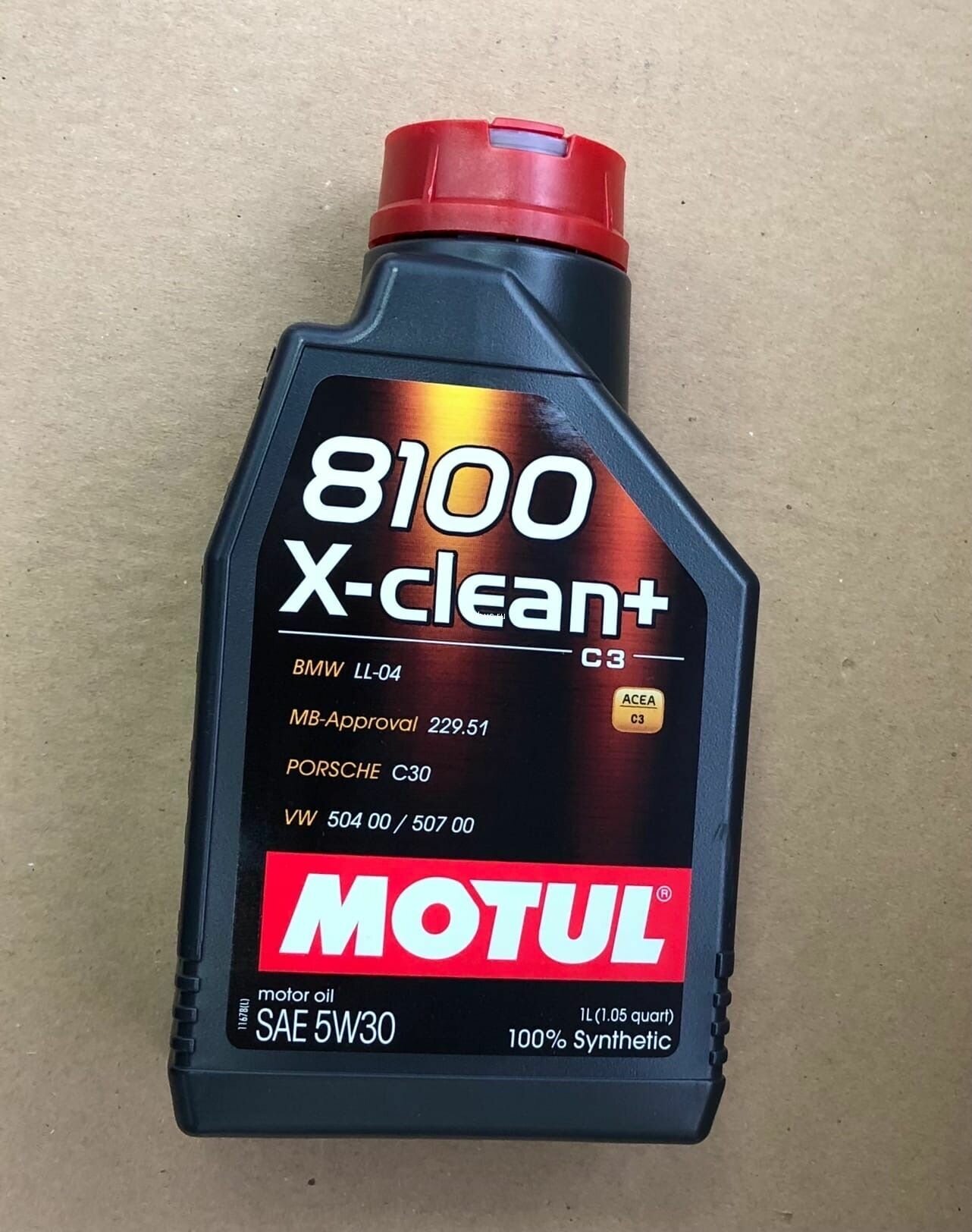 Моторное масло Motul 8100 X-clean + 5W-30 синтетическое 1 л