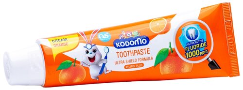 Зубная паста KODOMO Апельсин 0.5 +, 65 г, оранжевый