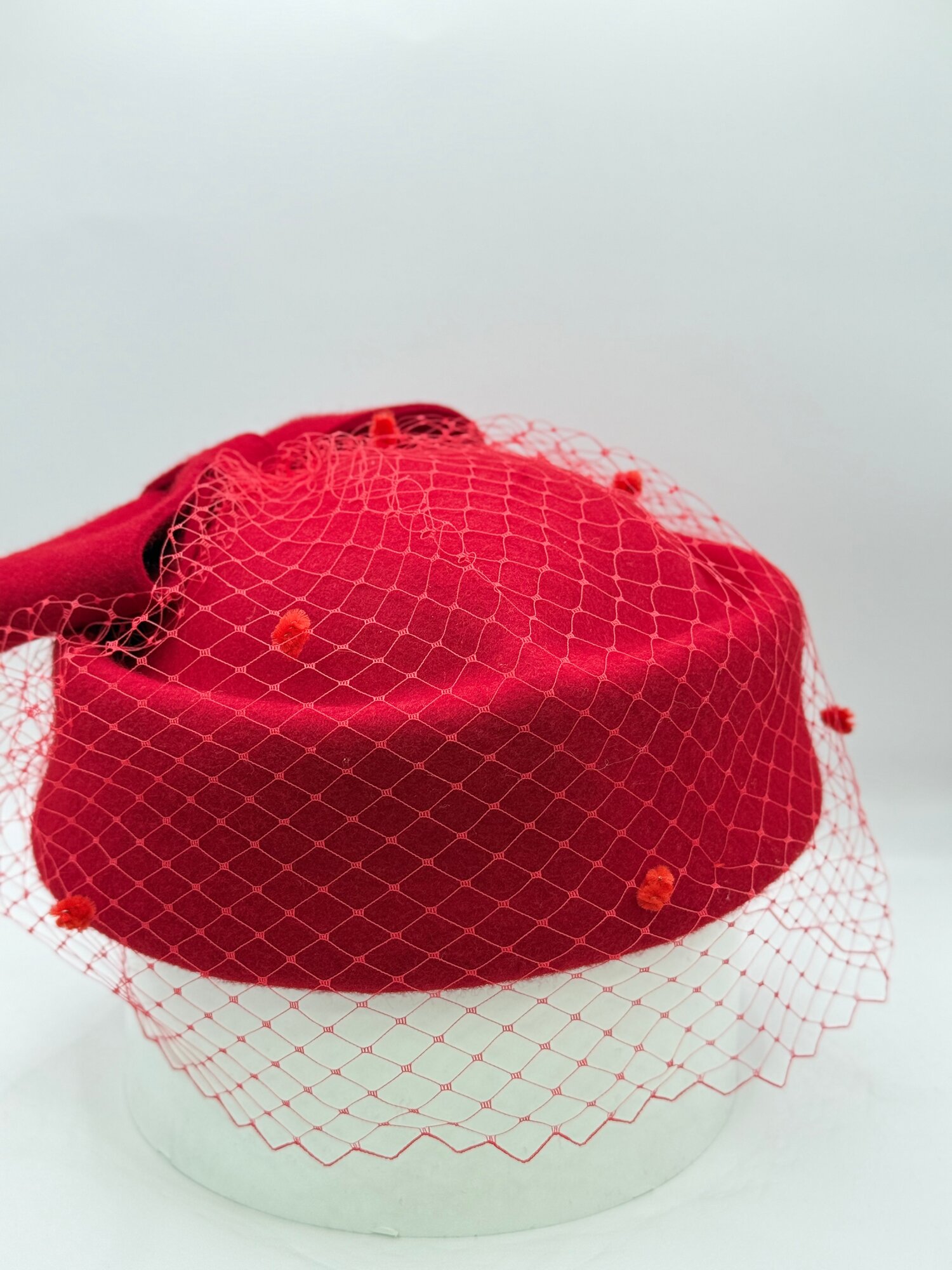 Кепка  кепка для девочек и женщин, размер 58 ( универсальный ), краcный — фото 1