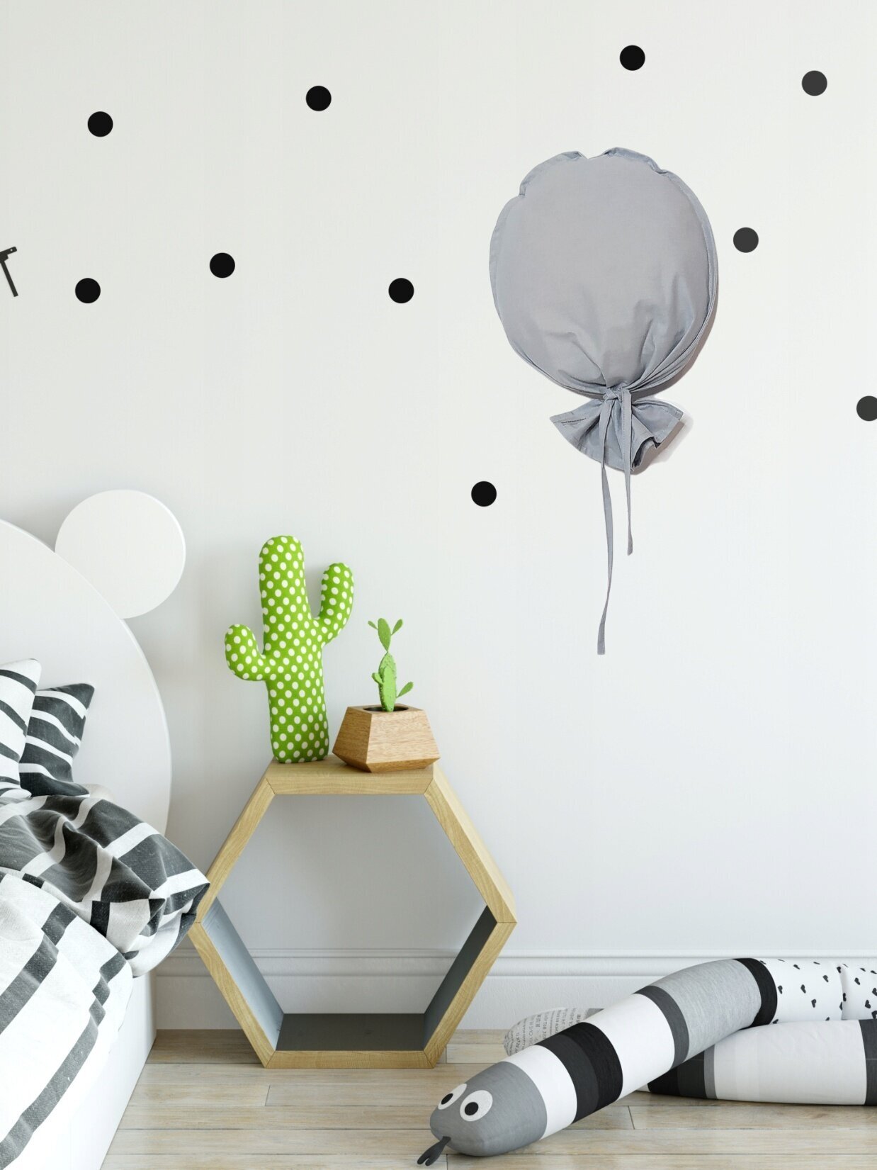 Настенный декор для детской комнаты "Воздушный шар" Серый/ Детское украшение на стену/Скандинавский стиль