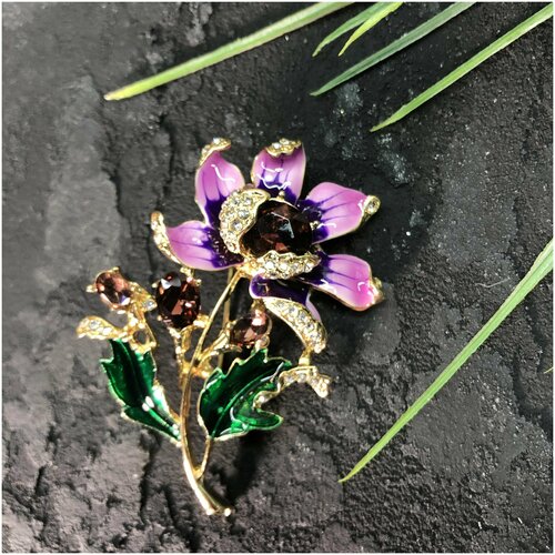 Брошь Wuliangye Yibin, фиолетовый