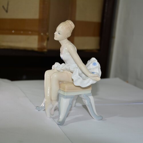 Фигурка декоративная 