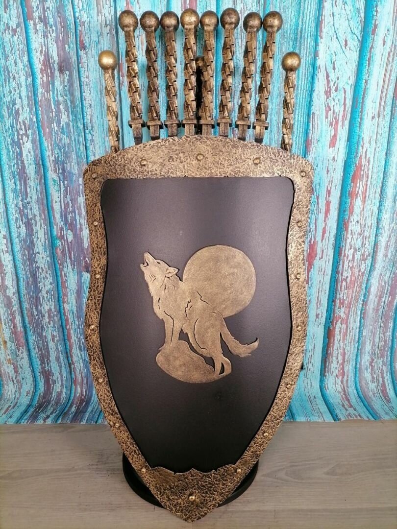 Каминный набор Щит-подставка Волк на 8 шампуров Бештау - фотография № 10