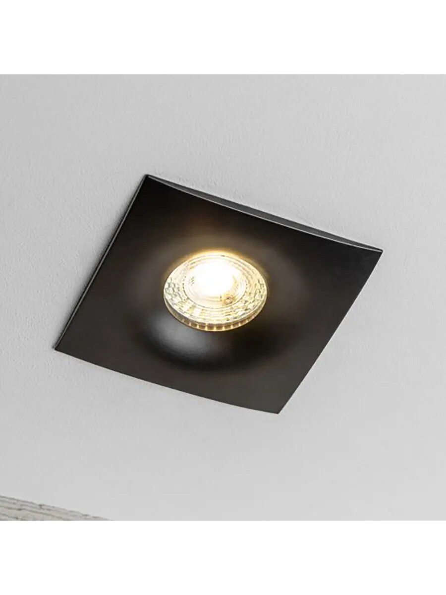 Встраиваемый светильник — фото 1